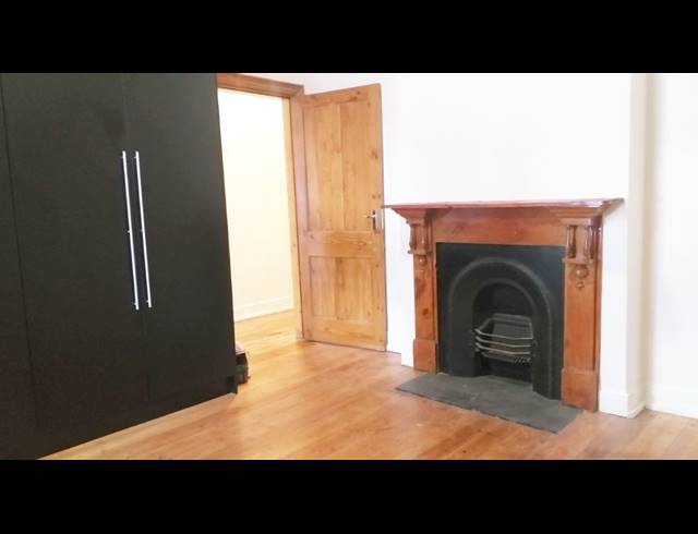 3 bed property to rent in WOODSTOCK